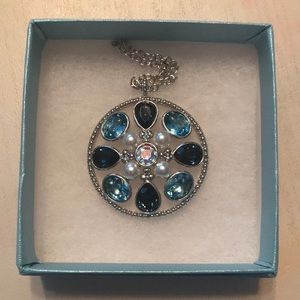 Touchstone Crystal NEW Garden magic pendant BLUE